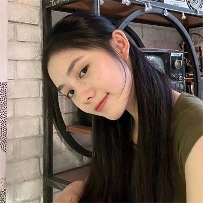 他的模样